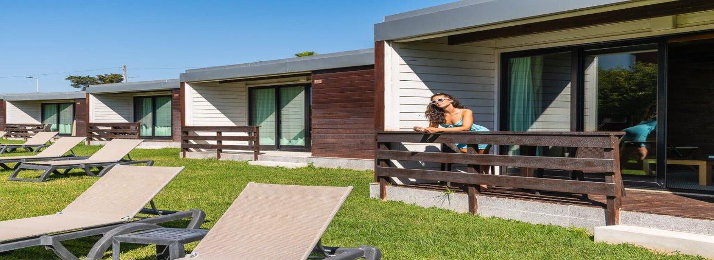 Topazio Vibe Beach Hotel & Apartments